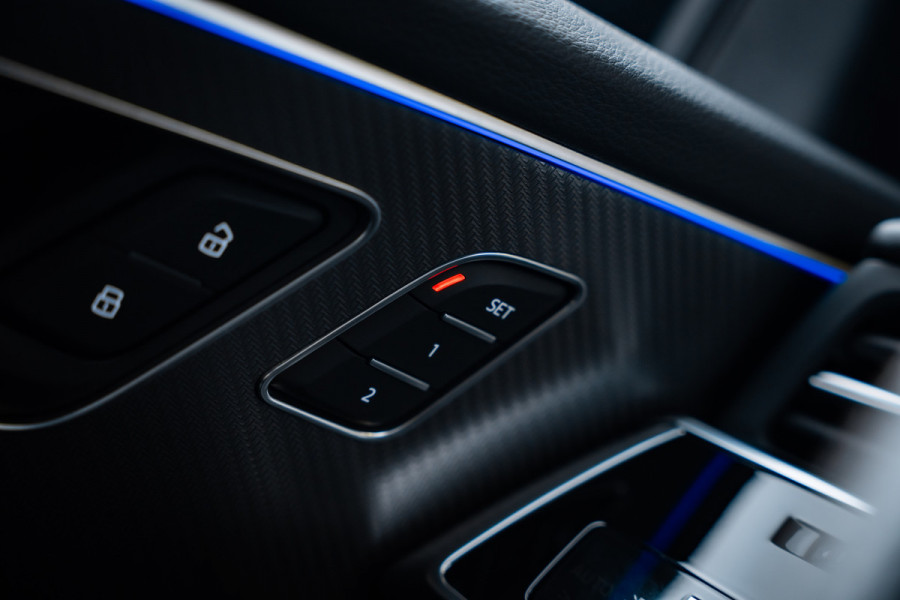 Audi RSQ8 4.0 TFSI quattro - Akrapovic | Panorama | B&O | Massage | Elek. Trekhaak | Memory