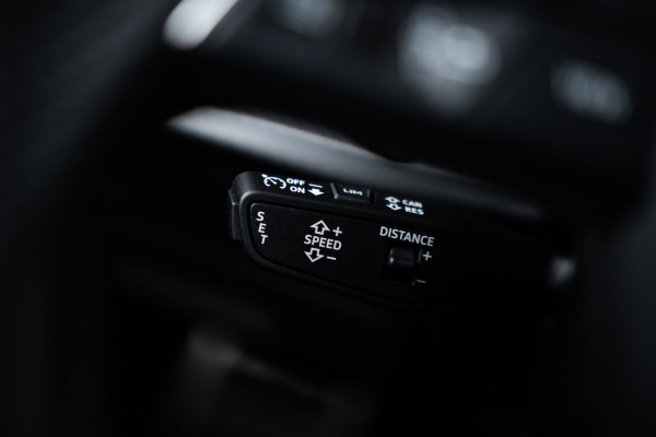 Audi RSQ8 4.0 TFSI quattro - Akrapovic | Panorama | B&O | Massage | Elek. Trekhaak | Memory