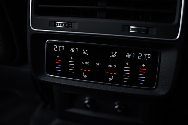 Audi RSQ8 4.0 TFSI quattro - Akrapovic | Panorama | B&O | Massage | Elek. Trekhaak | Memory