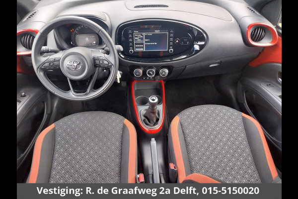 Toyota Aygo X 1.0 VVT-i MT Pulse | Stoelverwarming | Apple Carplay & AndroidAUTO | Privacy Glass | Camera |