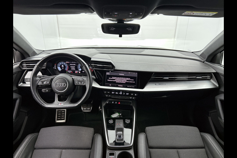 Audi A3 Sportback 35 TFSI S edition (STOELVERWARMING, SPORTSTOELEN, LED, CLIMA, 1e EIGENAAR, GOED ONDERHOUDEN)