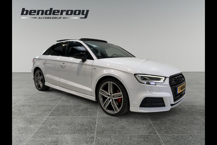 Audi A3 Limousine 2.0 TFSI 190pk quattro Sport S Line | Pano dak Audi A3 Limousine 2.0 TFSI 190pk quattro Sport S Line | Pano dak