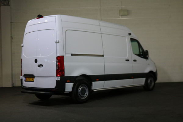 Mercedes-Benz eSprinter L2 H2 55 kWh Airco 270gr Achterdeuren