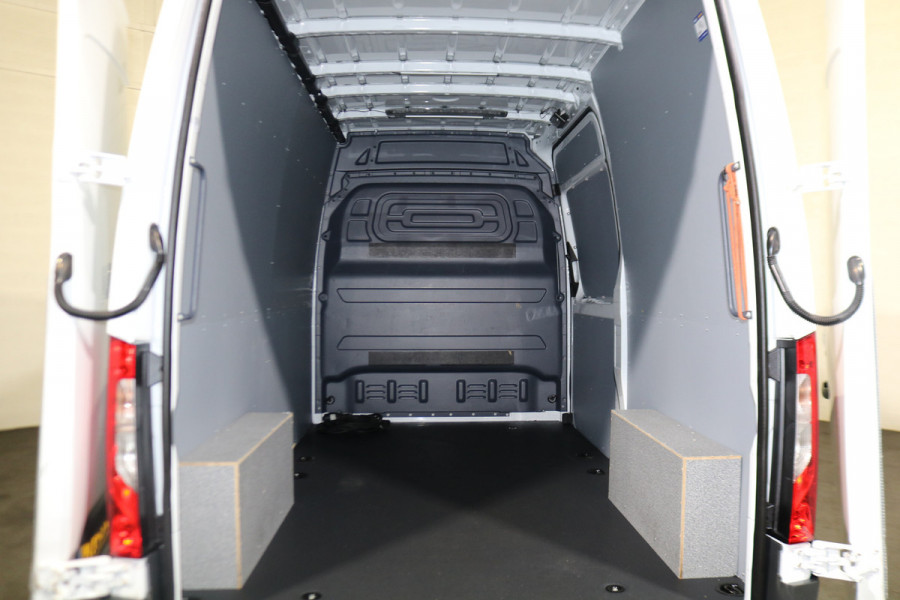 Mercedes-Benz eSprinter L2 H2 55 kWh Airco 270gr Achterdeuren