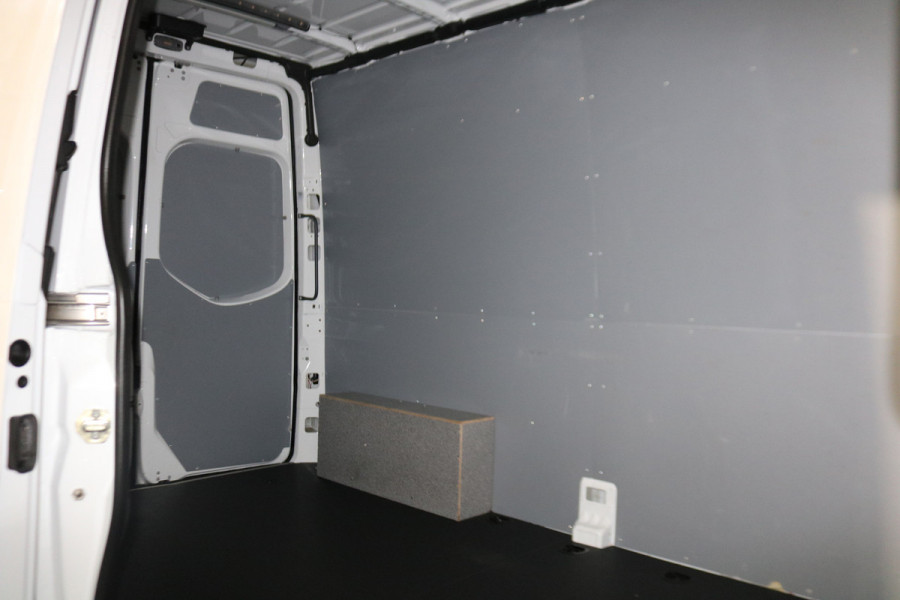 Mercedes-Benz eSprinter L2 H2 55 kWh Airco 270gr Achterdeuren