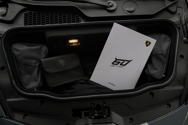 Lamborghini Huracan 5.2 V10 LP610-4 AVIO | 1 OF 250 | 1 EIGENAAR | DEALER ONDERHOUDEN | CRUISE CONTROL | STOELVERWARMING | ELEKTRISCHE STOELEN | LIF