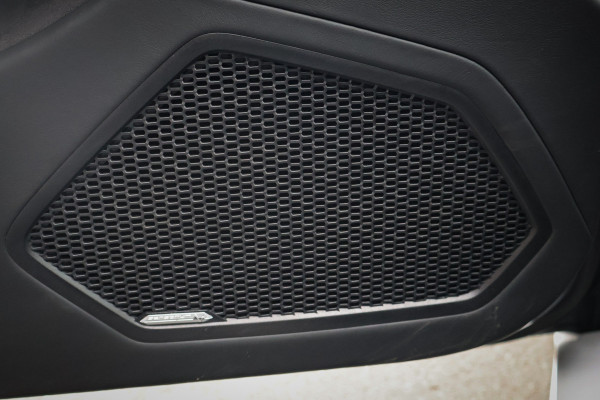 Lamborghini Huracan 5.2 V10 LP610-4 AVIO | 1 OF 250 | 1 EIGENAAR | DEALER ONDERHOUDEN | CRUISE CONTROL | STOELVERWARMING | ELEKTRISCHE STOELEN | LIF