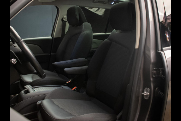 Citroën Grand C4 Spacetourer 1.2 PureTech Shine Sport 7p (PANORAMADAK,NAVI,CAMERA,LMVELGEN,CRUISE,CLIMATE,SPORTSTOELEN,NETTESTAAT)
