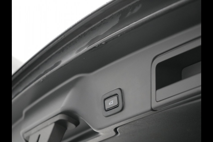 Land Rover Range Rover Evoque 2.0 P250 AWD R-Dynamic SE 249pk Dealer O.H | Panodak | Head Up | 360 Camera | Lederen Sportstoelen Memory & Verwarmd | Stuur Verwarmd | Apple Carplay | Navigatie | Blis | Keyless | Virtual | DAB |