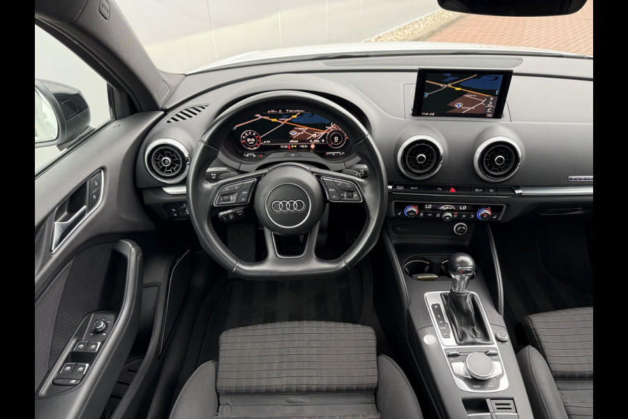 Audi A3 Limousine 2.0 TFSI 190pk quattro Sport S Line | Pano dak Audi A3 Limousine 2.0 TFSI 190pk quattro Sport S Line | Pano dak