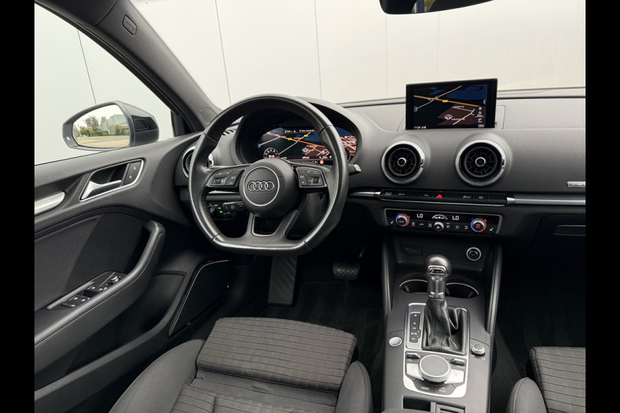 Audi A3 Limousine 2.0 TFSI 190pk quattro Sport S Line | Pano dak Audi A3 Limousine 2.0 TFSI 190pk quattro Sport S Line | Pano dak