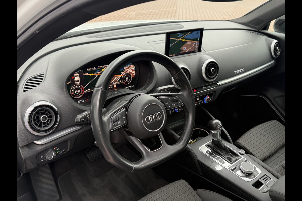 Audi A3 Limousine 2.0 TFSI 190pk quattro Sport S Line | Pano dak Audi A3 Limousine 2.0 TFSI 190pk quattro Sport S Line | Pano dak