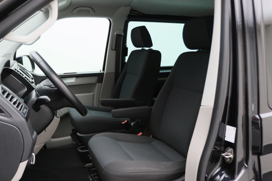 Volkswagen Transporter 2.0 TDI L2H1 DC Highline Navigatie, Cruise, Trekhaak, DAB, PDC, Bluetooth