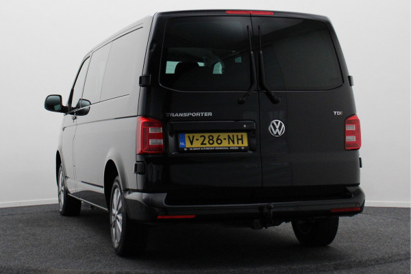 Volkswagen Transporter 2.0 TDI L2H1 DC Highline Navigatie, Cruise, Trekhaak, DAB, PDC, Bluetooth