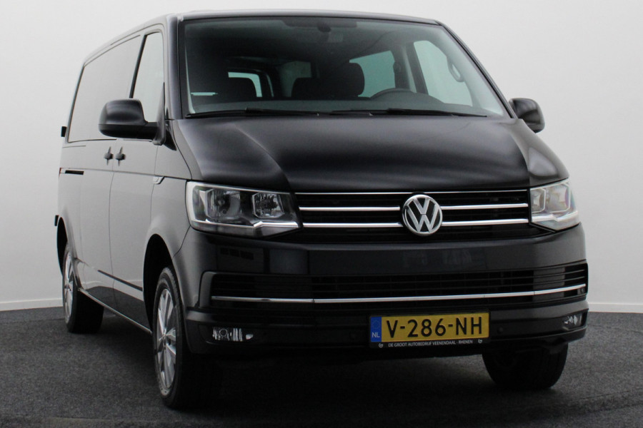 Volkswagen Transporter 2.0 TDI L2H1 DC Highline Navigatie, Cruise, Trekhaak, DAB, PDC, Bluetooth