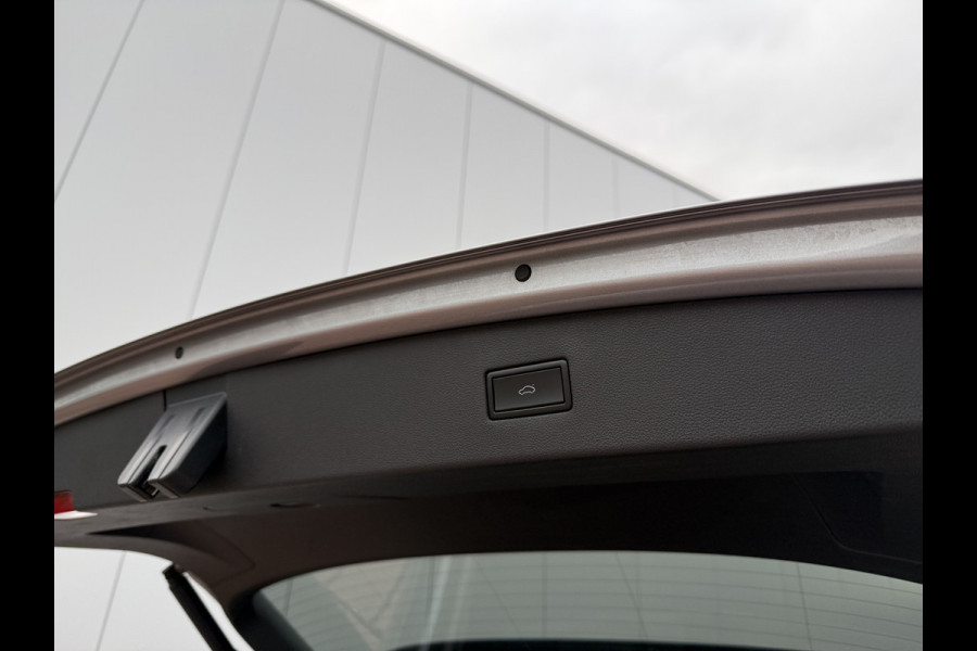 Volkswagen Tiguan Allspace 1.5 TSI Highline 7p. DSG Highline | R-line | Pano dak