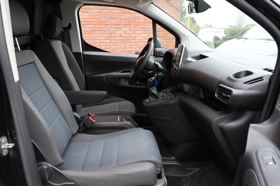 Citroën Berlingo 1.6 BlueHDI | Rolstoelbus | BPM / BTW Vrij | Marge | Navigatie | CarPlay | Airco | Cruise control | Elek. ramen | Euro 6 | Nieuwe APK | NAP Logisch | NL Auto