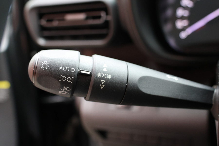 Citroën Berlingo 1.6 BlueHDI | Rolstoelbus | BPM / BTW Vrij | Marge | Navigatie | CarPlay | Airco | Cruise control | Elek. ramen | Euro 6 | Nieuwe APK | NAP Logisch | NL Auto
