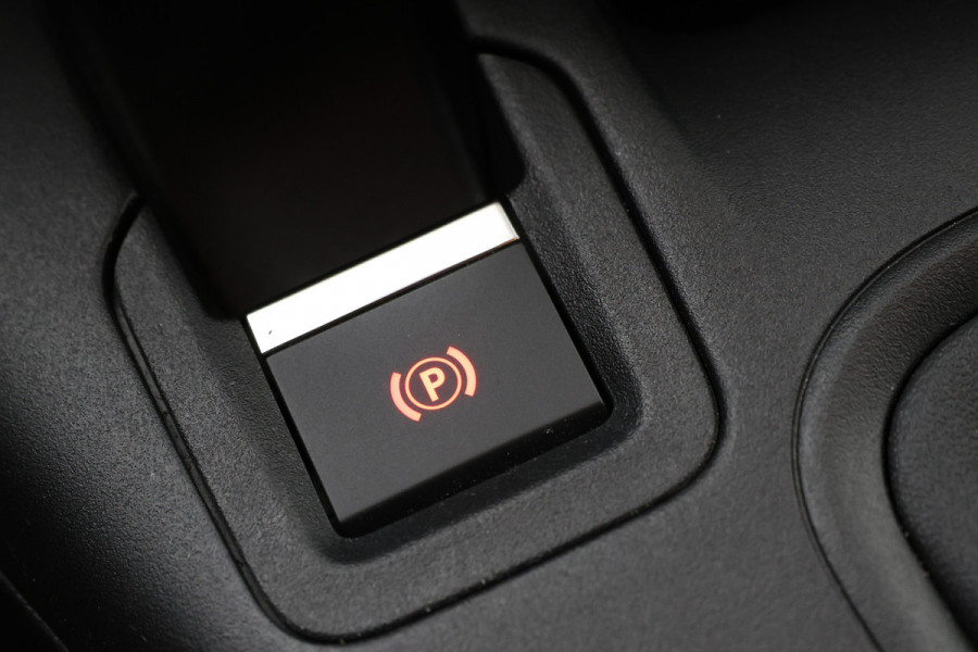 Citroën Berlingo 1.6 BlueHDI | Rolstoelbus | BPM / BTW Vrij | Marge | Navigatie | CarPlay | Airco | Cruise control | Elek. ramen | Euro 6 | Nieuwe APK | NAP Logisch | NL Auto