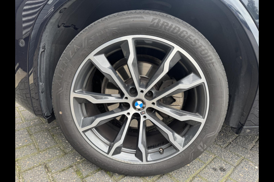 BMW X3 xDrive20i High Executive M-Sport | Panoramadak | Head-Up Display | Camera | Elektrische Trekhaak |