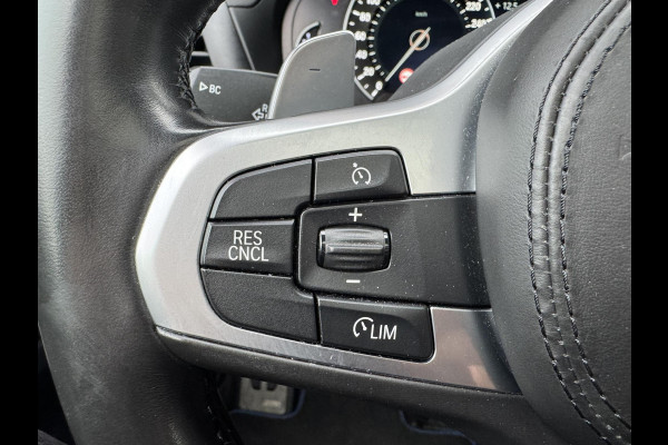 BMW X3 xDrive20i High Executive M-Sport | Panoramadak | Head-Up Display | Camera | Elektrische Trekhaak |