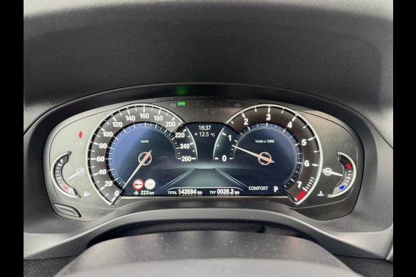 BMW X3 xDrive20i High Executive M-Sport | Panoramadak | Head-Up Display | Camera | Elektrische Trekhaak |