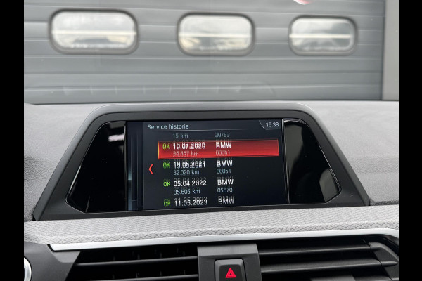BMW X3 xDrive20i High Executive M-Sport | Panoramadak | Head-Up Display | Camera | Elektrische Trekhaak |
