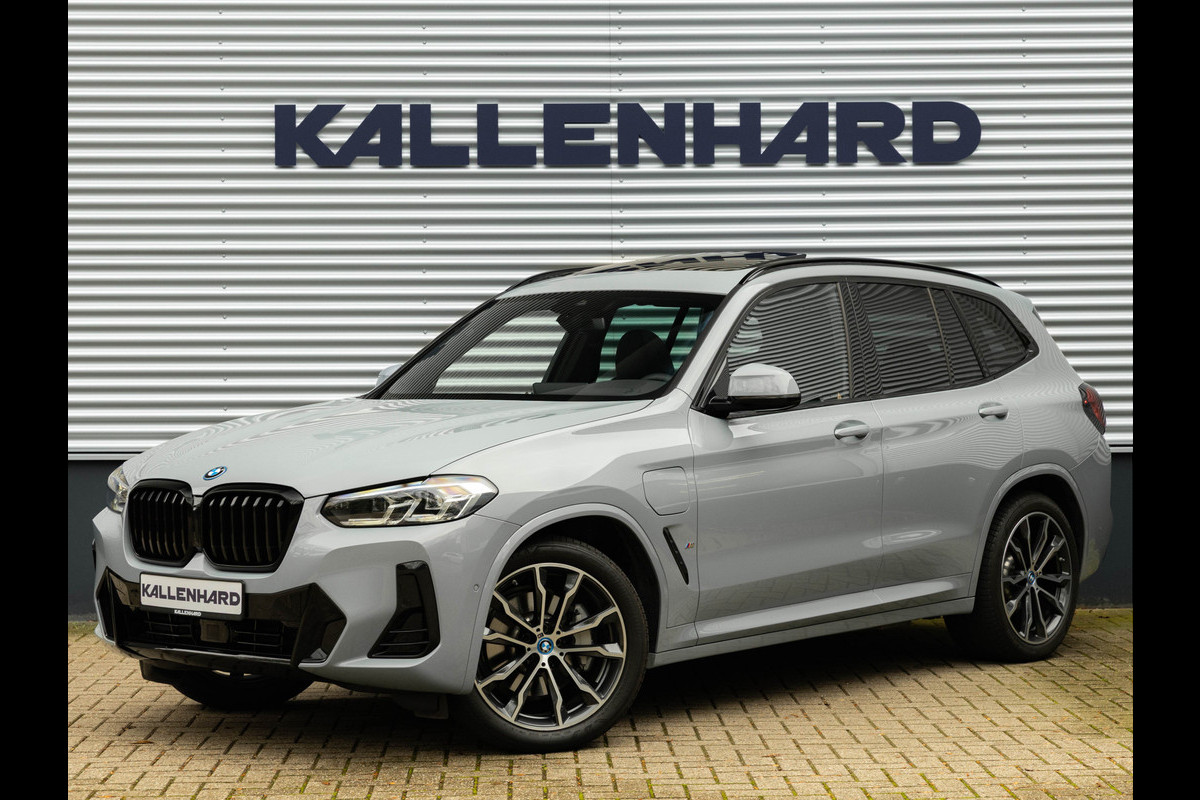 BMW X3 xDrive30e M-Sport - Pano - Memory - ACC - Harman Kardon - Camera BMW X3 xDrive30e M-Sport - Pano - Memory - ACC - Harman Kardon - Camera