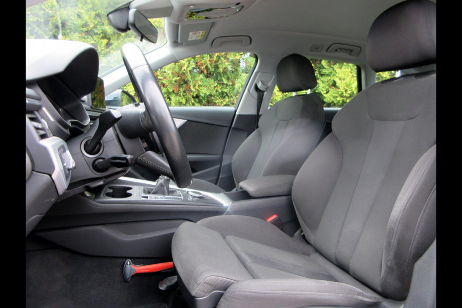Audi A4 Avant 1.4 TFSI Lease Edition *Navi*Trekhaak*