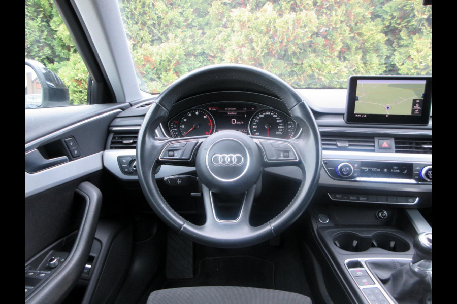 Audi A4 Avant 1.4 TFSI Lease Edition *Navi*Trekhaak*