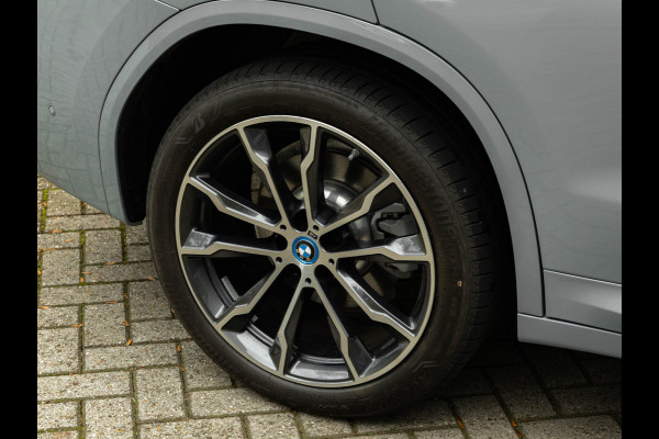 BMW X3 xDrive30e M-Sport - Pano - Memory - ACC - Harman Kardon - Camera