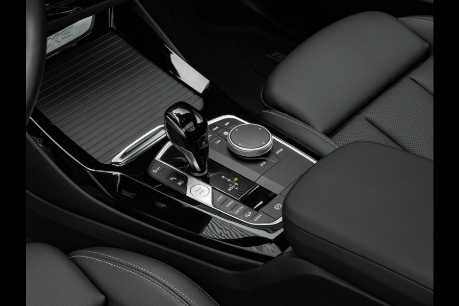 BMW X3 xDrive30e M-Sport - Pano - Memory - ACC - Harman Kardon - Camera