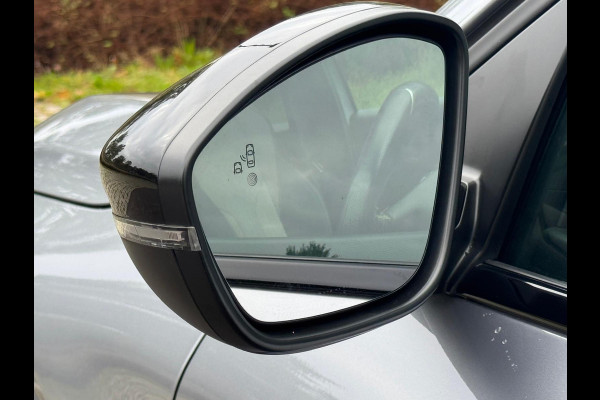 Peugeot e-208 EV GT 350 50 kWh, adaptief cruise control, panoramadak 1/2 lederen sportinterieur, 1 e eigenaar,nl auto nap