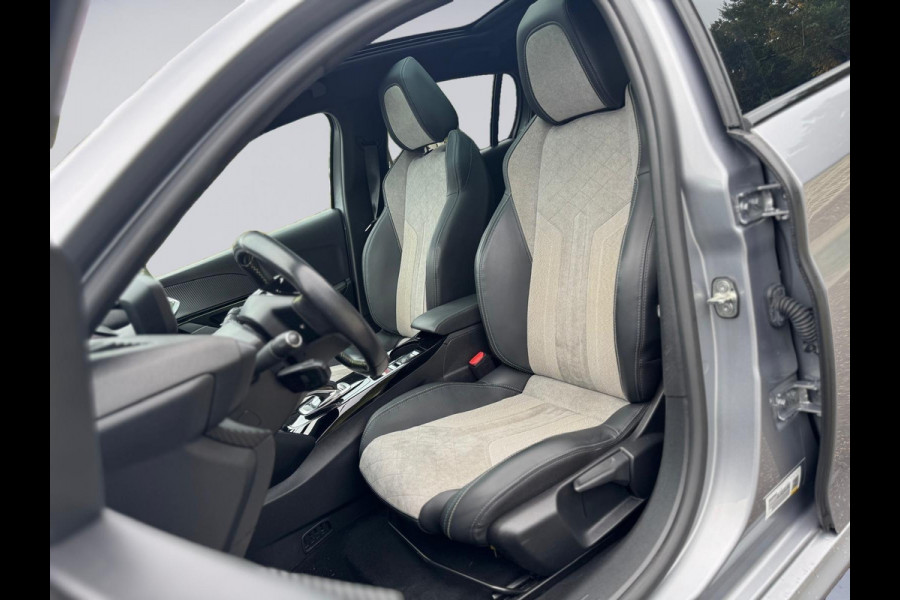 Peugeot e-208 EV GT 350 50 kWh, adaptief cruise control, panoramadak 1/2 lederen sportinterieur, 1 e eigenaar,nl auto nap
