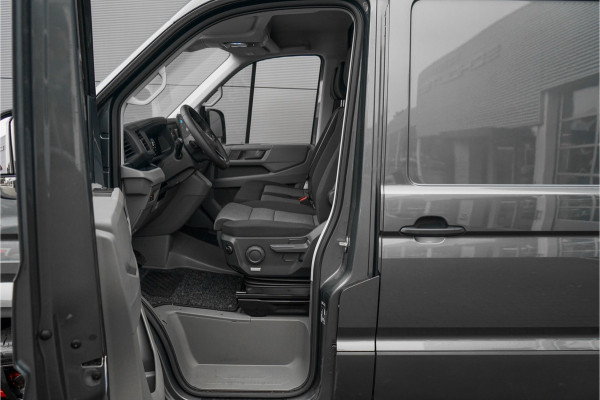 Volkswagen Crafter 35 2.0 TDI L3H2 Black Pack Vol+ ACC Dubbel Schuifdeur BPM Vrij Facelift LED