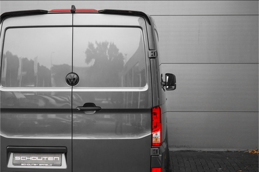 Volkswagen Crafter 35 2.0 TDI L3H2 Black Pack Vol+ ACC Dubbel Schuifdeur BPM Vrij Facelift LED