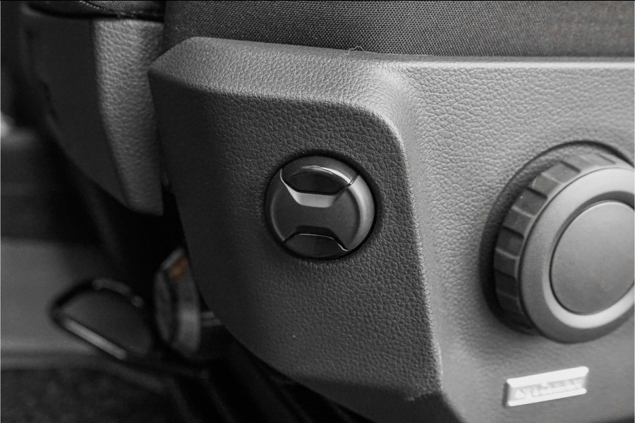 Volkswagen Crafter 35 2.0 TDI L3H2 Black Pack Vol+ ACC Dubbel Schuifdeur BPM Vrij Facelift LED