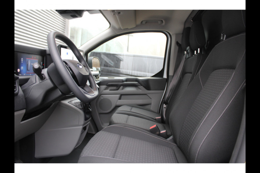 Ford Transit Custom 320 2.0 TDCI L2H1 Trend 136pk - Carplay - Android - Camera - LED koplampen - Stoelverwarming - Rijklaar