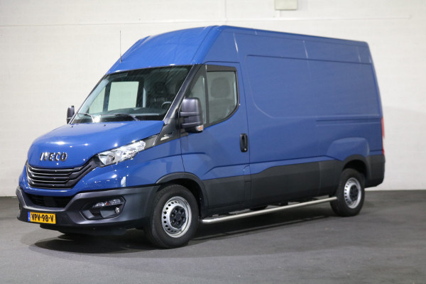 Iveco Daily 35S14 L2 H2 Airco Automaat 3.5T Trekhaak Iveco Daily 35S14 L2 H2 Airco Automaat 3.5T Trekhaak