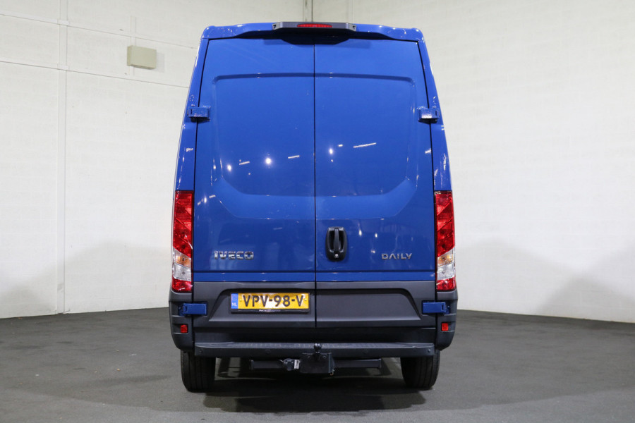 Iveco Daily 35S14 L2 H2 Airco Automaat 3.5T Trekhaak Iveco Daily 35S14 L2 H2 Airco Automaat 3.5T Trekhaak