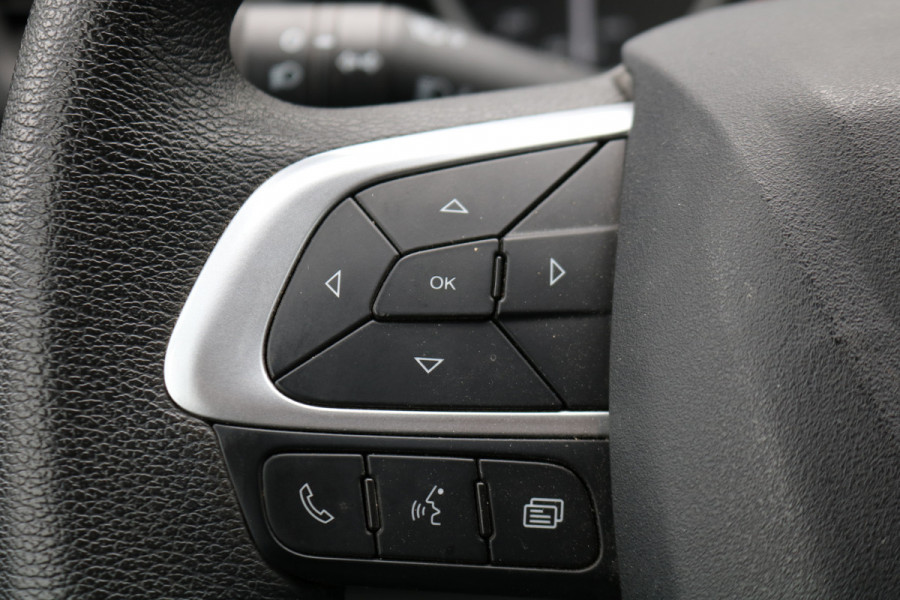 Iveco Daily 35S14 L2 H2 Airco Automaat 3.5T Trekhaak Iveco Daily 35S14 L2 H2 Airco Automaat 3.5T Trekhaak