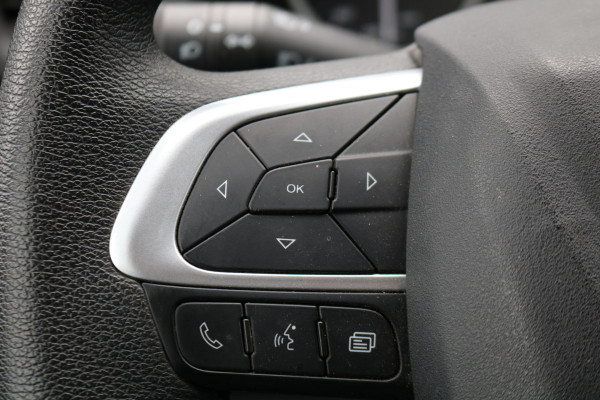 Iveco Daily 35S14 L2 H2 Airco Automaat 3.5T Trekhaak Iveco Daily 35S14 L2 H2 Airco Automaat 3.5T Trekhaak