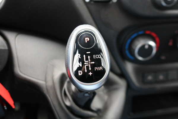 Iveco Daily 35S14 L2 H2 Airco Automaat 3.5T Trekhaak Iveco Daily 35S14 L2 H2 Airco Automaat 3.5T Trekhaak