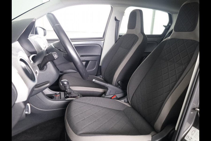 Volkswagen e-Up! e-up! Style 83PK | Navigatie via app | Cruise control | LM velgen | Acteruitrijcamera | Multifunctioneel stuurwiel |