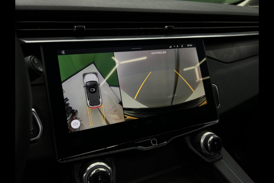 Lynk & Co 01 1.5 Black pack | Keyless | Pano | 360 Camera