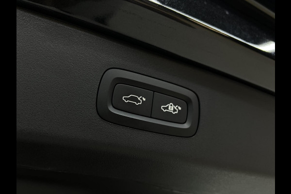 Lynk & Co 01 1.5 Black pack | Keyless | Pano | 360 Camera
