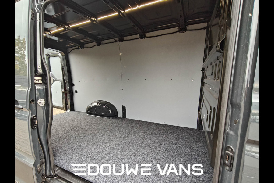 Volkswagen Crafter 2.0 Navi Airco Geveerde Stoel Carplay Camera