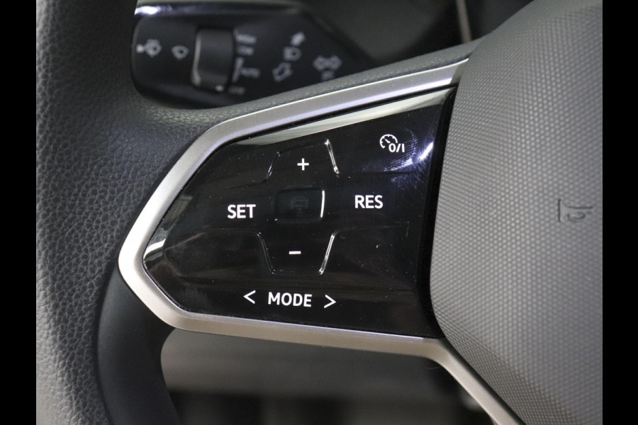Volkswagen ID. Buzz Cargo L1H1 204 pk 77 kWh PRO Airco Cruise Control Navigatie Parkeersensoren