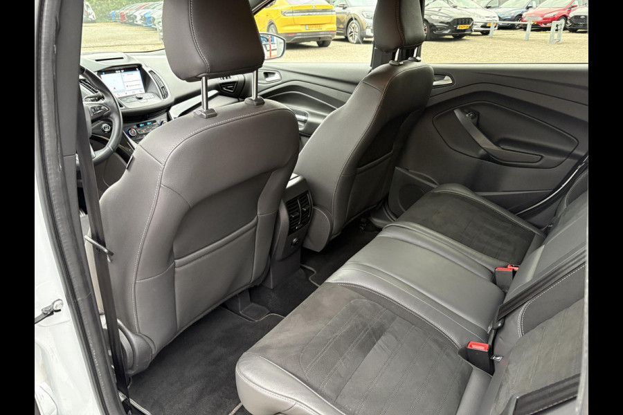 Ford Kuga 1.5 EcoBoost ST Line 150pk Trekhaak | Voorruitverwarming | Cruise control | 2.000kg Trekgewicht | Stoelverwarming