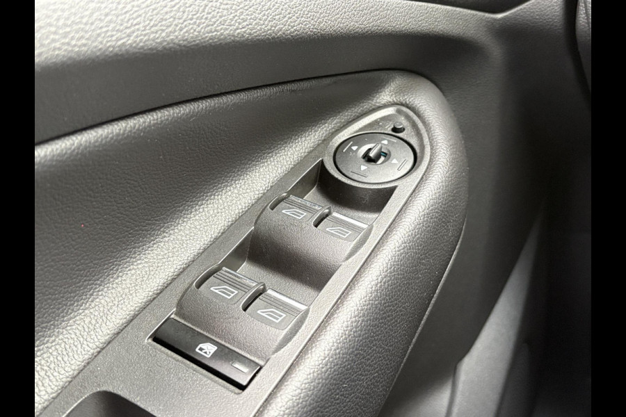 Ford Kuga 1.5 EcoBoost ST Line 150pk Trekhaak | Voorruitverwarming | Cruise control | 2.000kg Trekgewicht | Stoelverwarming